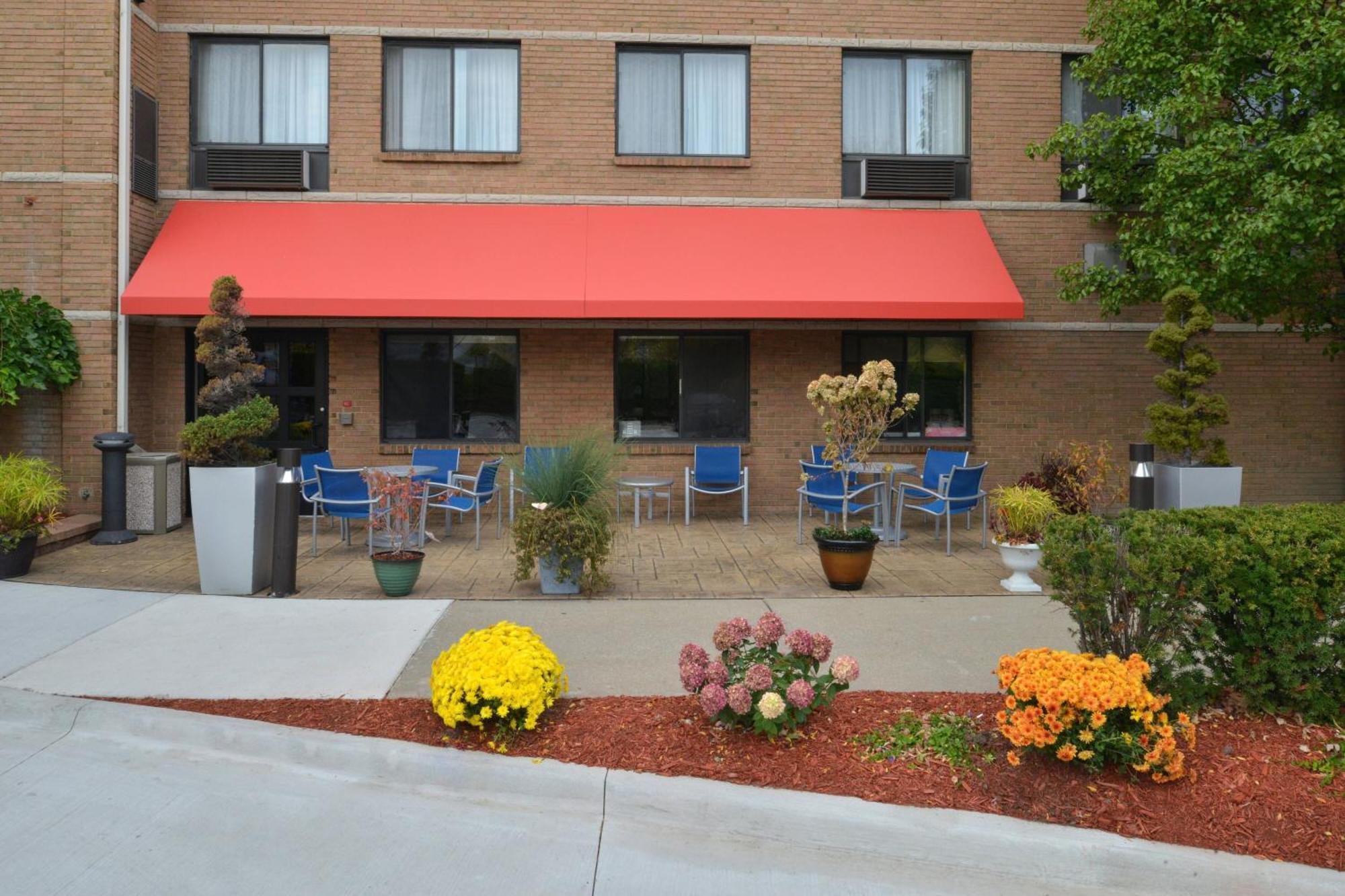 Towneplace Suites Detroit Warren Exteriör bild
